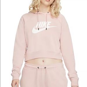 Nike Women's Sportswear Essential Cropped Hoodie